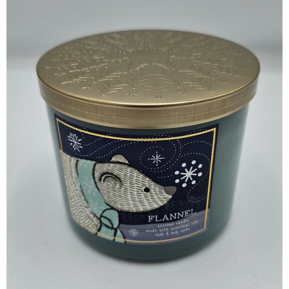 Bath and Body Works ~ White Barn ~ Flannel ~ 3-Wick Candle 14.5 oz - Picture 1 of 4